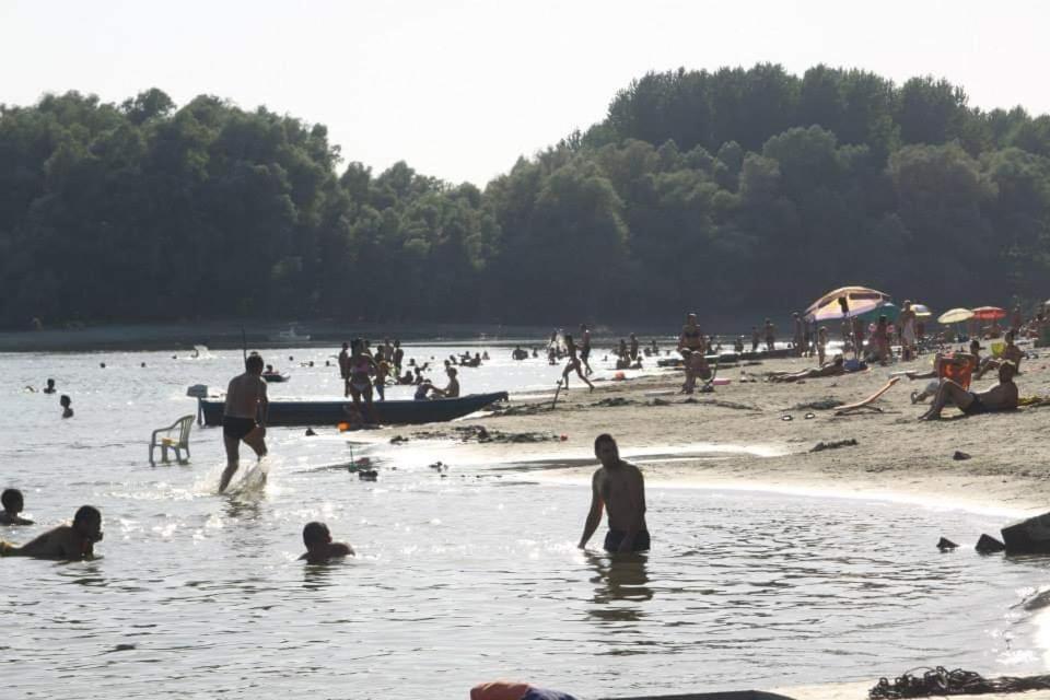 Danube Fairy Vila Futog Exterior foto