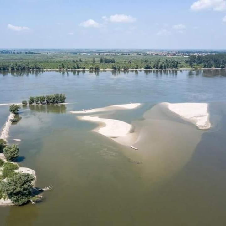 Danube Fairy Vila Futog Exterior foto